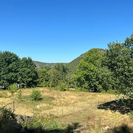 펜션 Avec Piscine A Jean Du Gard, Les Ecuries De La Magdelaine *