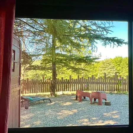 Avec Piscine A Jean Du Gard, Les Ecuries De La Magdelaine