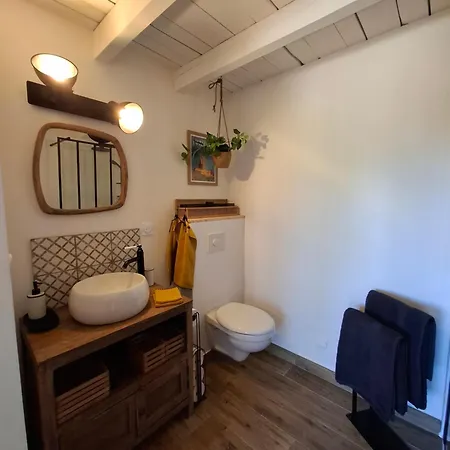 Casa vacanze Avec Piscine à Jean Du Gard, Les Ecuries De La Magdelaine
