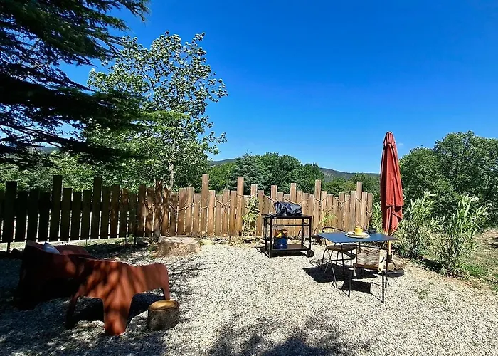 Avec Piscine A Jean Du Gard, Les Ecuries De La Magdelaine * Saint-Jean-du-Gard